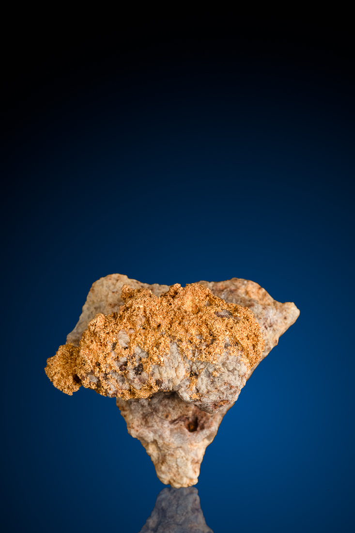 (image for) Earthy, Tapered Natural Gold Quartz Nugget - 21.32 grams